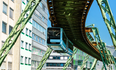 烏帕塔懸浮列車